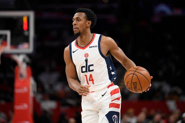 胡明轩16分周琦13+12 广东大胜辽宁总比分2-1