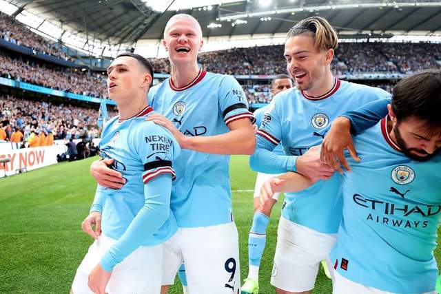 高尔夫球重庆女子公开赛：泰国球手纳塔克里塔逆转夺冠